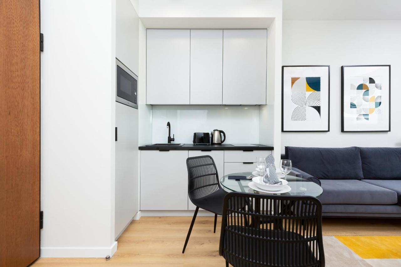 Apartments Browary Warszawskie By Noclegi Renters Warsaw Ngoại thất bức ảnh