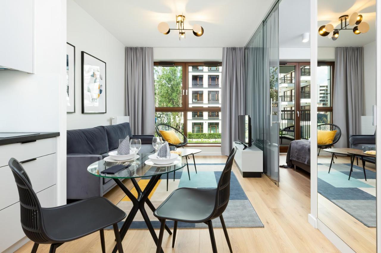 Apartments Browary Warszawskie By Noclegi Renters Warsaw Ngoại thất bức ảnh